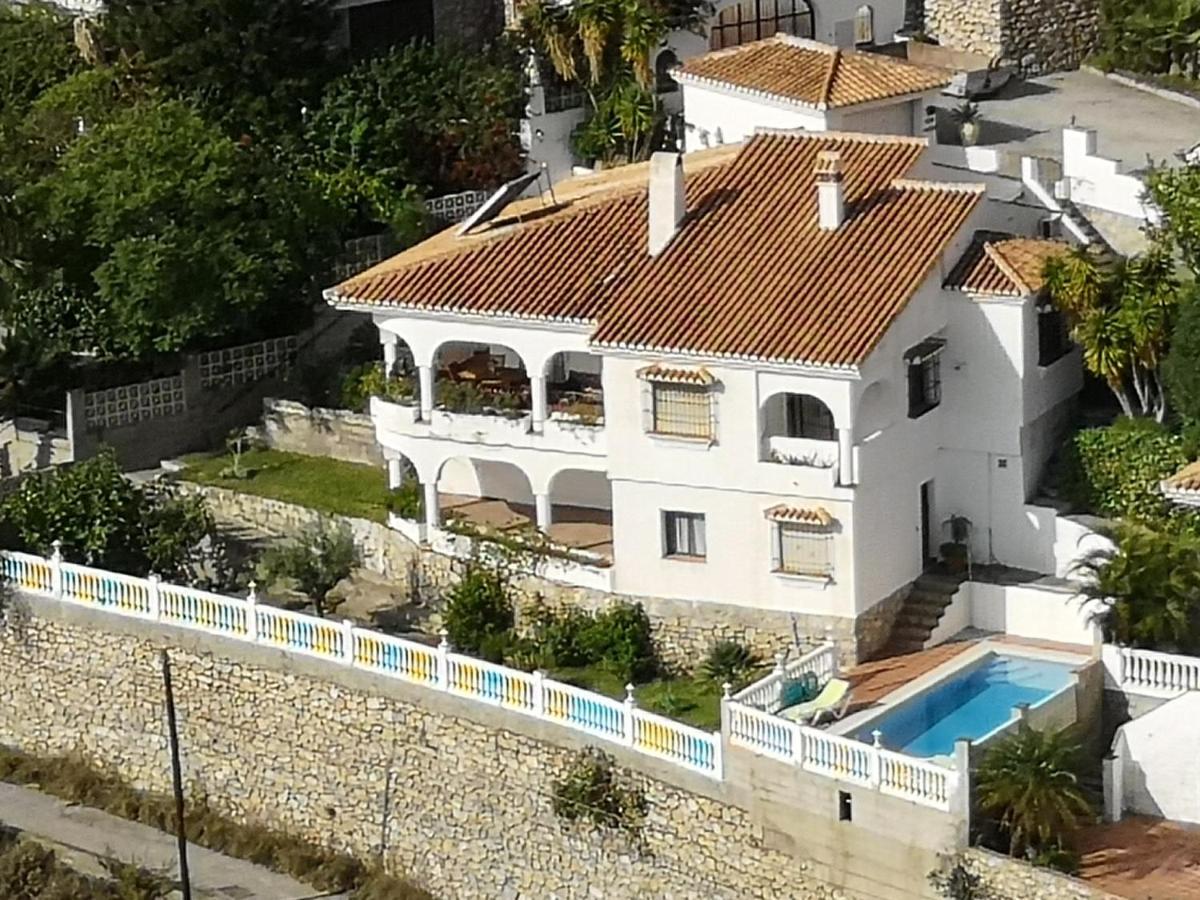 House In A Cove 阿尔姆尼卡 外观 照片